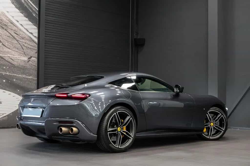 Ferrari Roma V8 Sonderausstattung Werksgarantie 2028 01/2020-photo-19