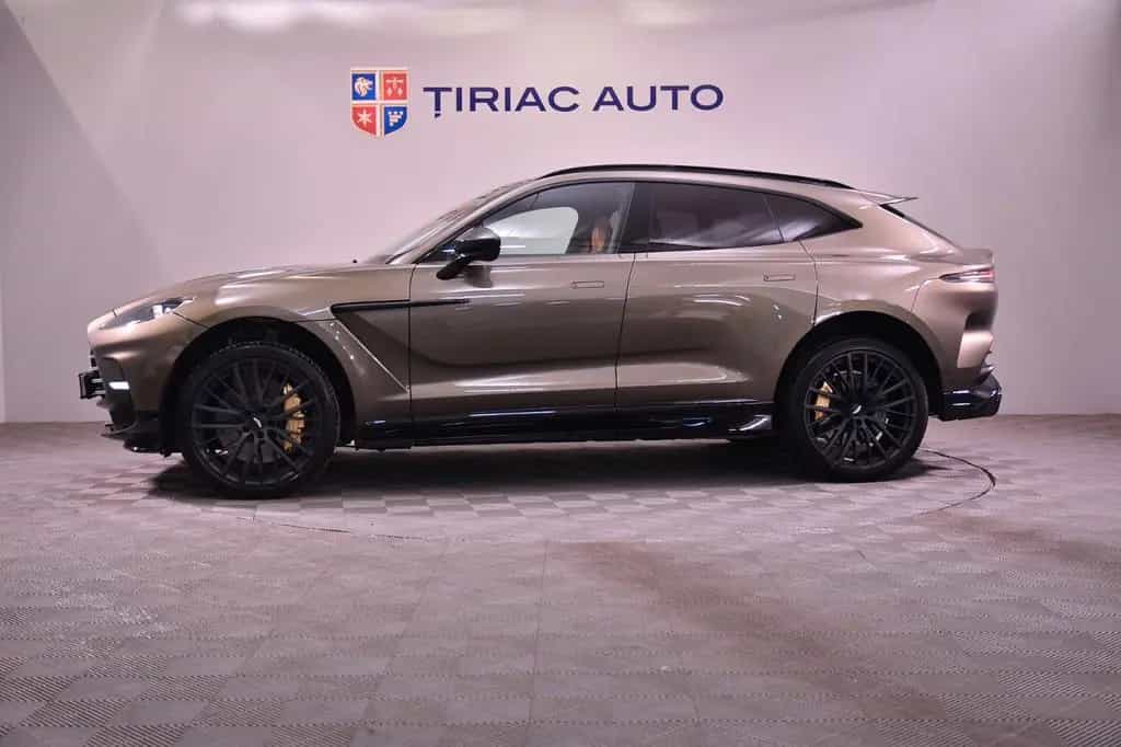 Aston Martin DBX 4.0 V8 DBX707 07/2023-photo-1