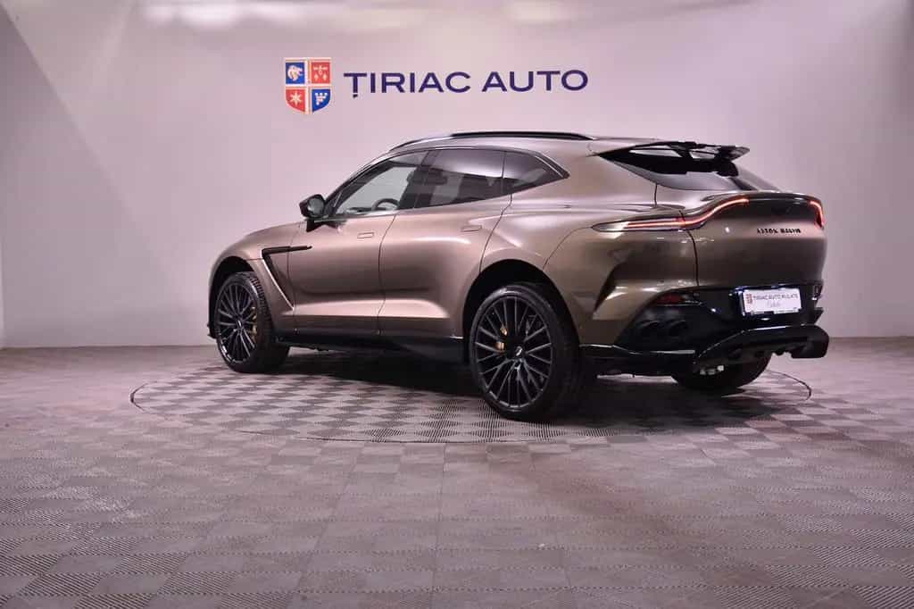 Aston Martin DBX 4.0 V8 DBX707 07/2023-photo-2