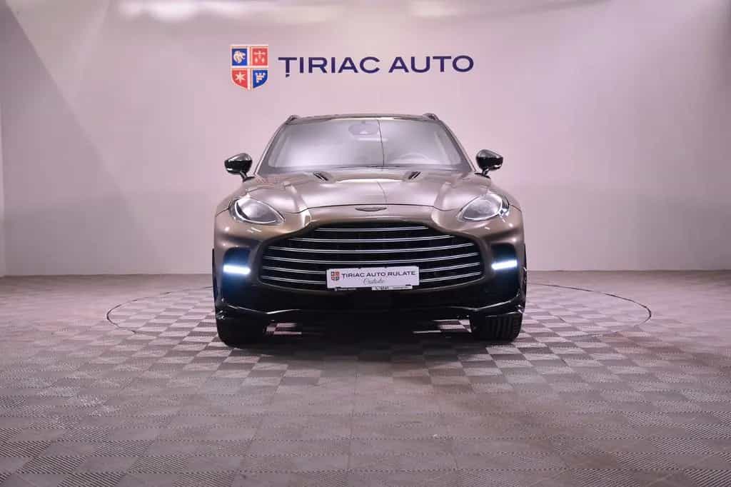Aston Martin DBX 4.0 V8 DBX707 07/2023-photo-7