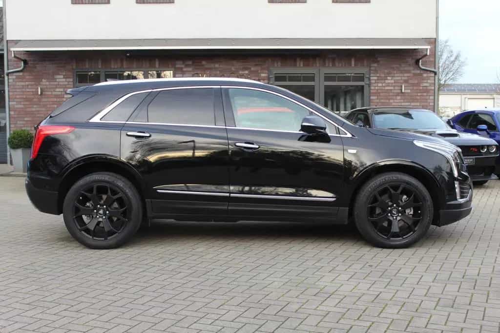 Cadillac XT5 3.6 V6 AWD Platinum, Unfallfrei - EU Modell 07/2017-photo-3