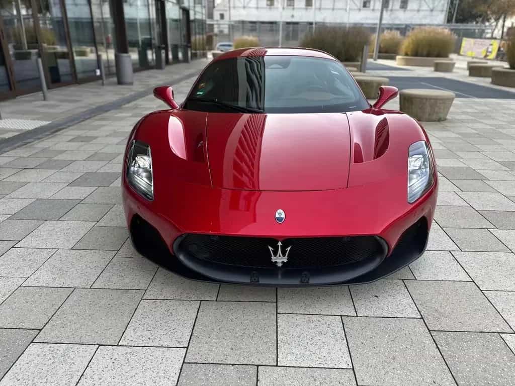 Maserati MC20 04/2023-photo-2