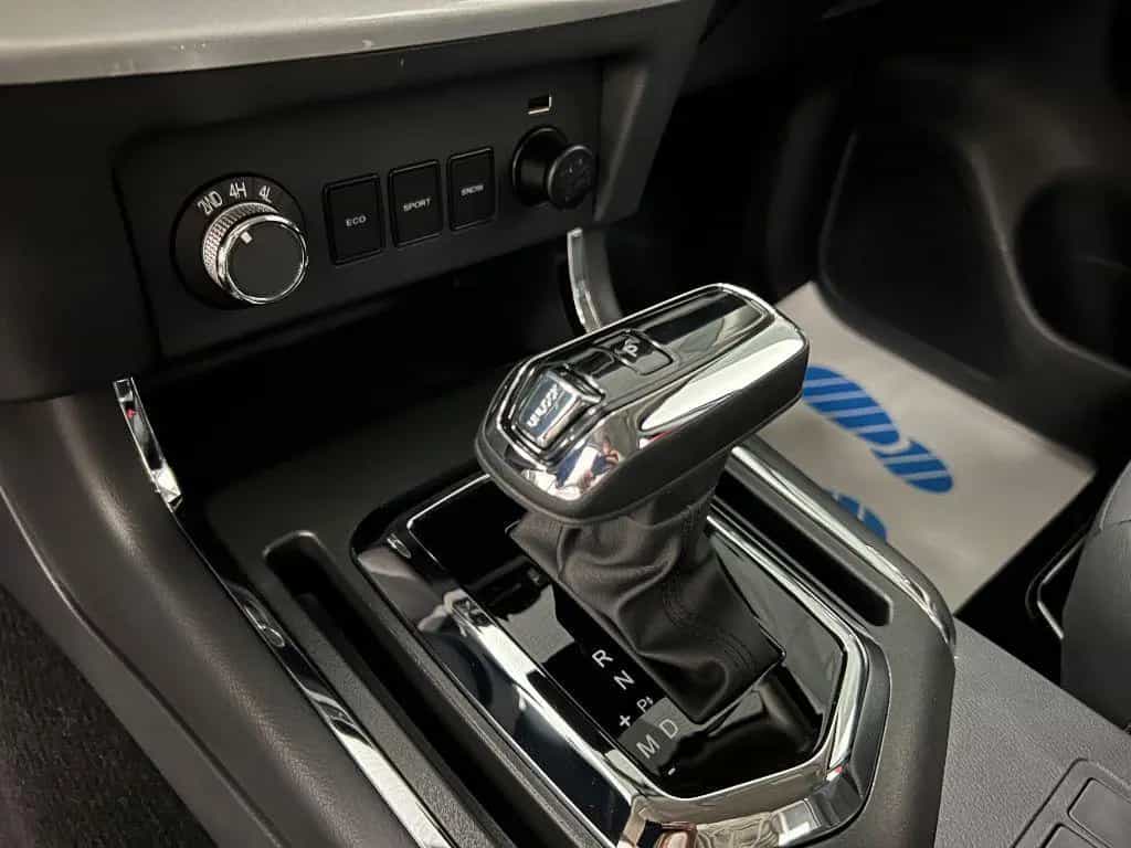 DFSK Rich 6 DFM RICH Diesel*4x4 AT*LEDER*PDC*RFK* LAGER null-photo-14