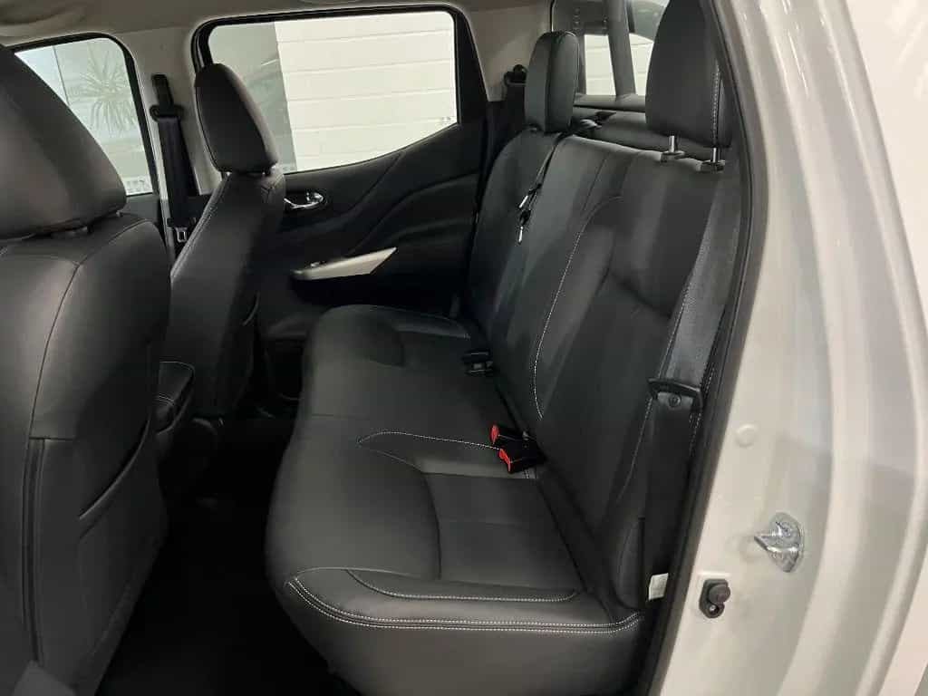 DFSK Rich 6 DFM RICH Diesel*4x4 AT*LEDER*PDC*RFK* LAGER null-photo-17