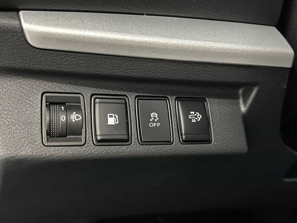 DFSK Rich 6 DFM RICH Diesel*4x4 AT*LEDER*PDC*RFK* LAGER null-photo-18