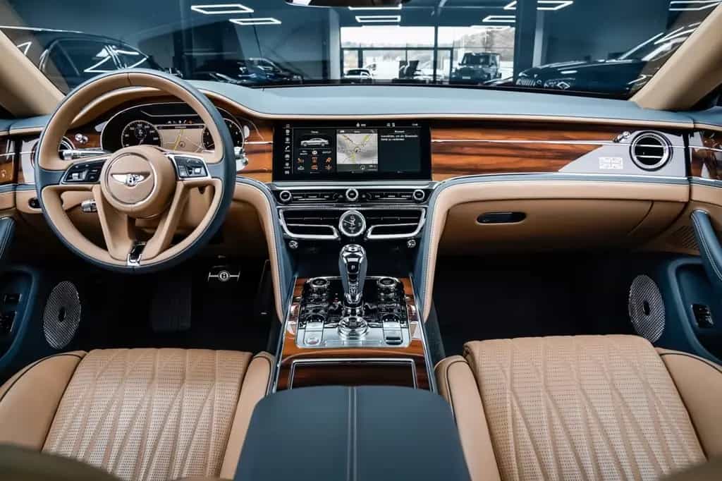 Bentley Flying Spur 6.0 W12 First Edition Mulliner 05/2020-photo-15