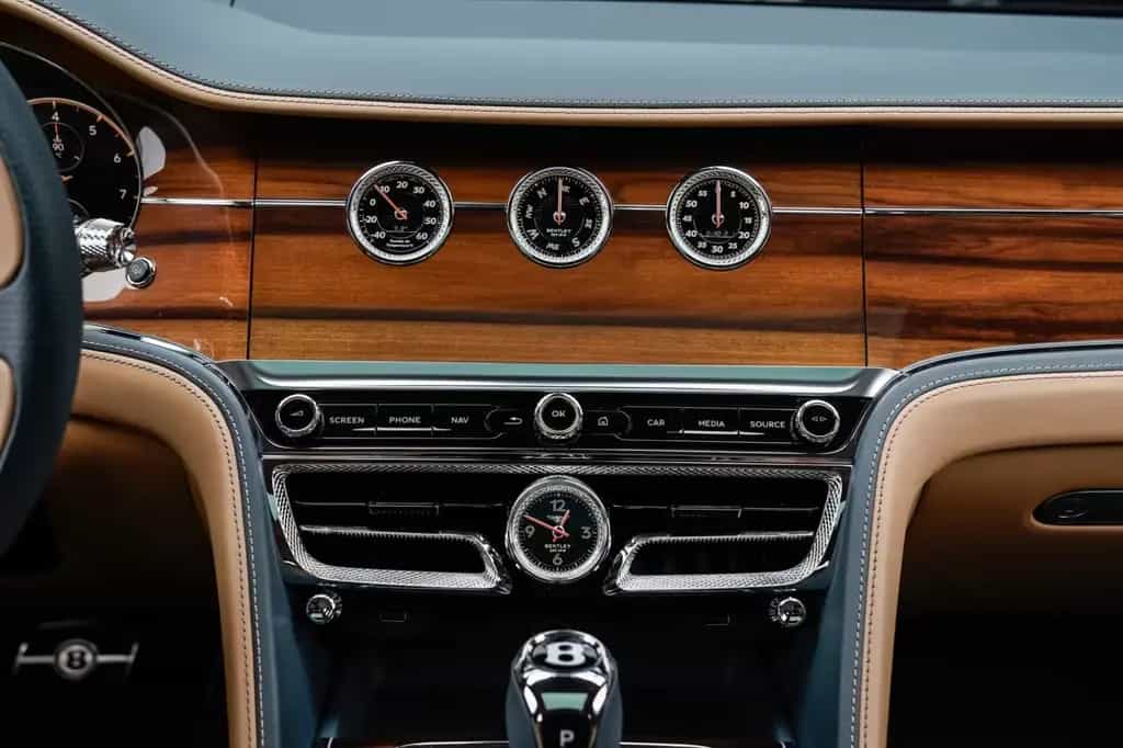Bentley Flying Spur 6.0 W12 First Edition Mulliner 05/2020-photo-17