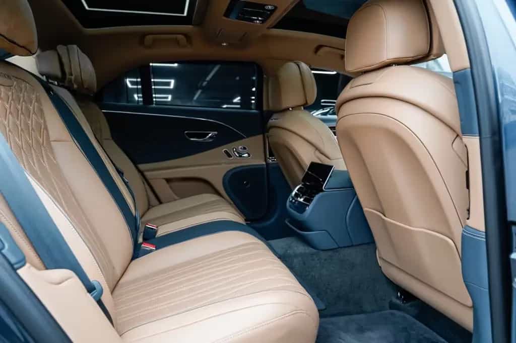 Bentley Flying Spur 6.0 W12 First Edition Mulliner 05/2020-photo-23