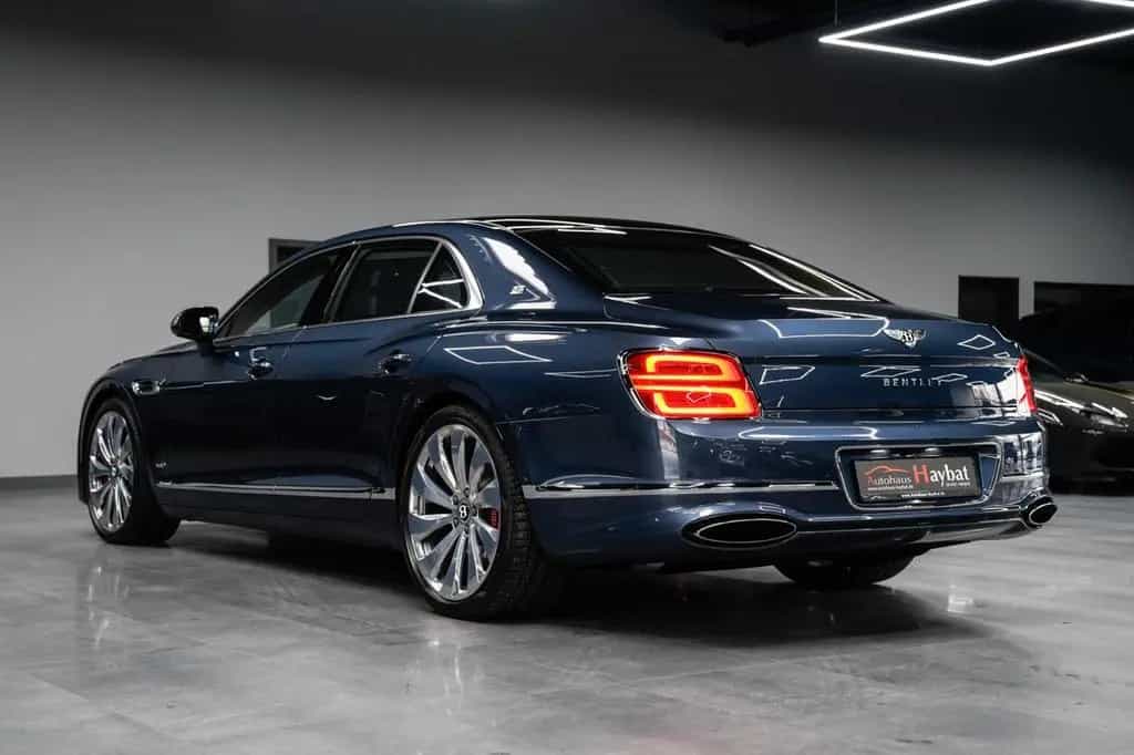 Bentley Flying Spur 6.0 W12 First Edition Mulliner 05/2020-photo-7