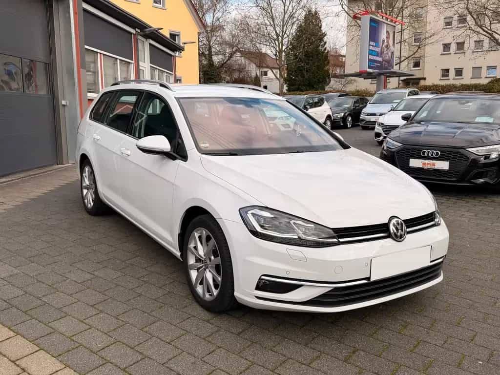 Volkswagen Golf VII Variant Highline *DSG*LED*NAVI*MASSAGE* 04/2017-photo-2