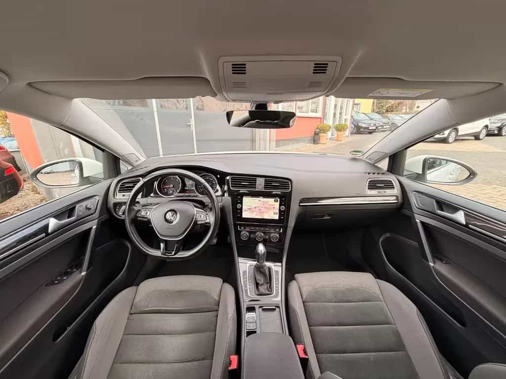 Volkswagen Golf VII Variant Highline *DSG*LED*NAVI*MASSAGE* 04/2017-photo-20