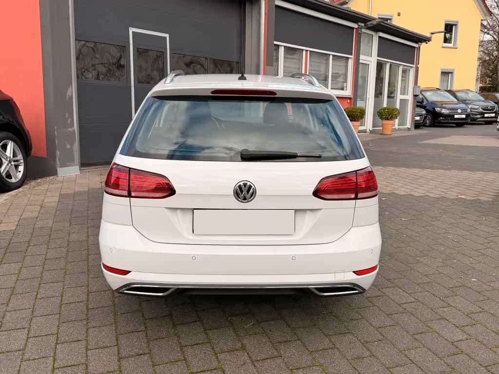 Volkswagen Golf VII Variant Highline *DSG*LED*NAVI*MASSAGE* 04/2017-photo-4