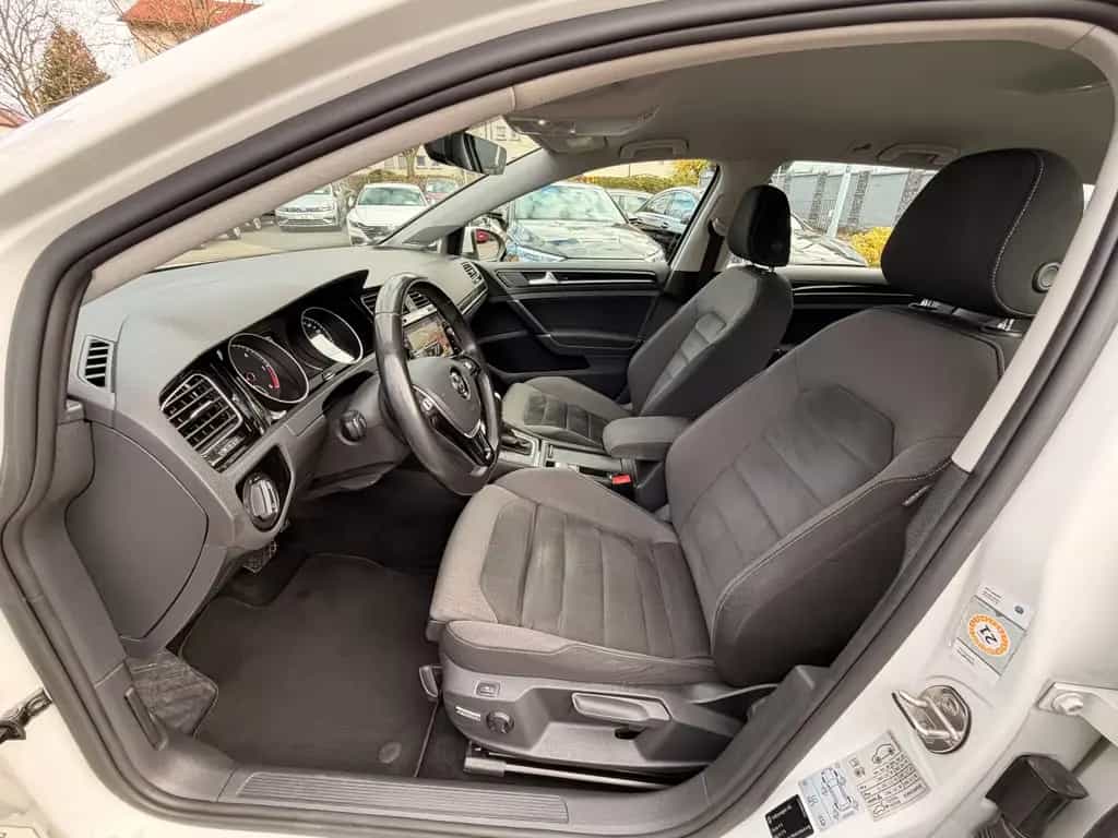 Volkswagen Golf VII Variant Highline *DSG*LED*NAVI*MASSAGE* 04/2017-photo-8