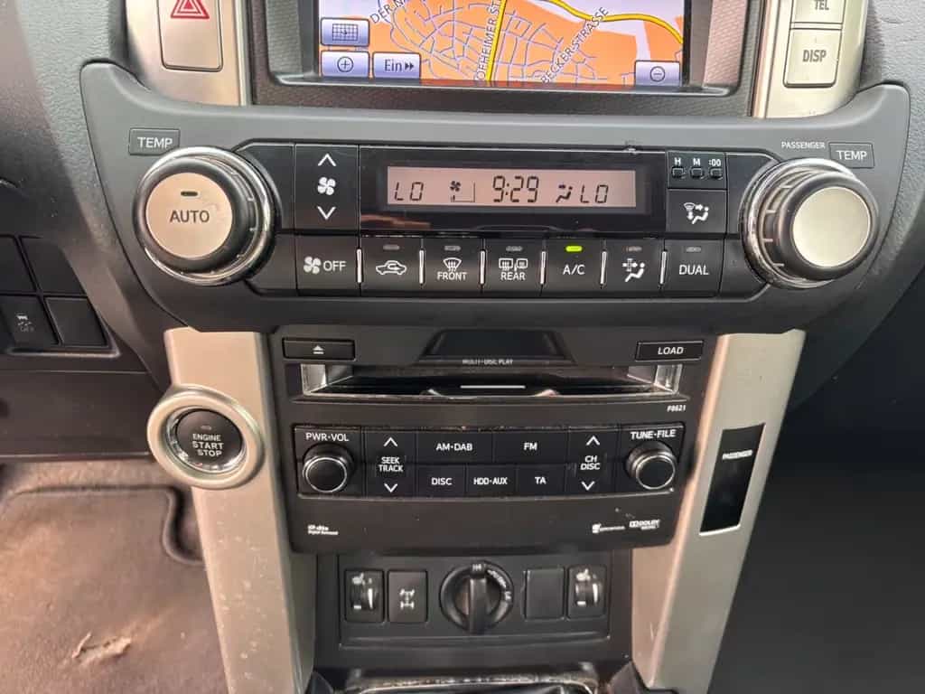 Toyota Land Cruiser 3.0 D-4D 6-Gang Schalter Webasto 05/2012-photo-10