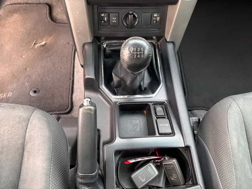 Toyota Land Cruiser 3.0 D-4D 6-Gang Schalter Webasto 05/2012-photo-11