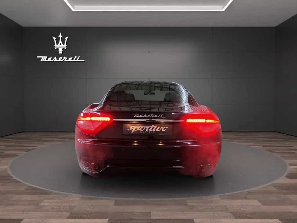 Maserati Granturismo S Automatik *Sonderfinanzierung* 05/2011-photo-5