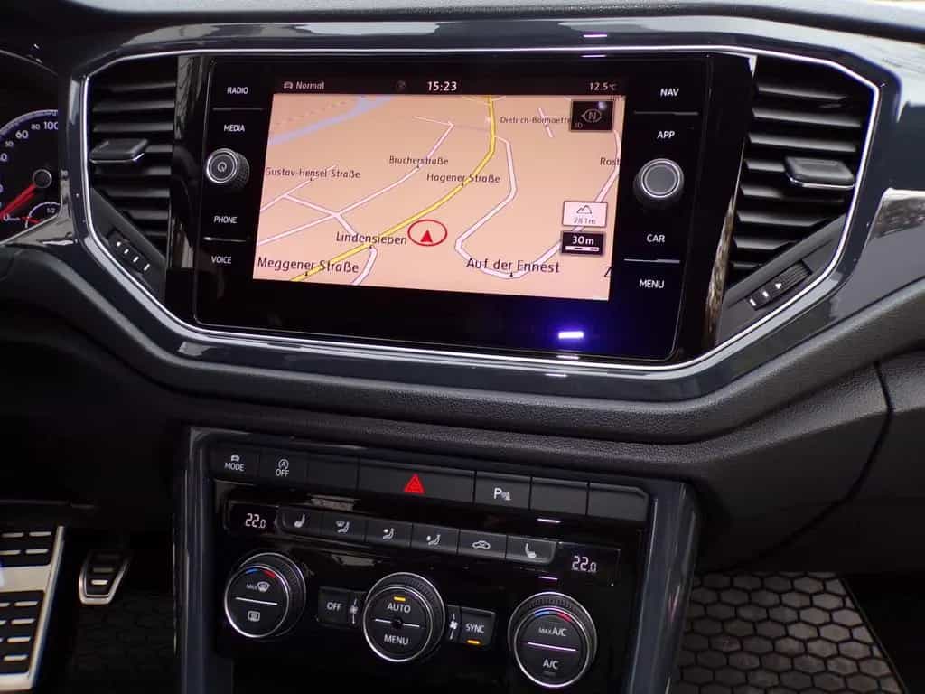 Volkswagen T-ROC 1.5 TSI R-LINE / 19'+NAVI+LED'S+EL KLAPPE 07/2018-photo-13