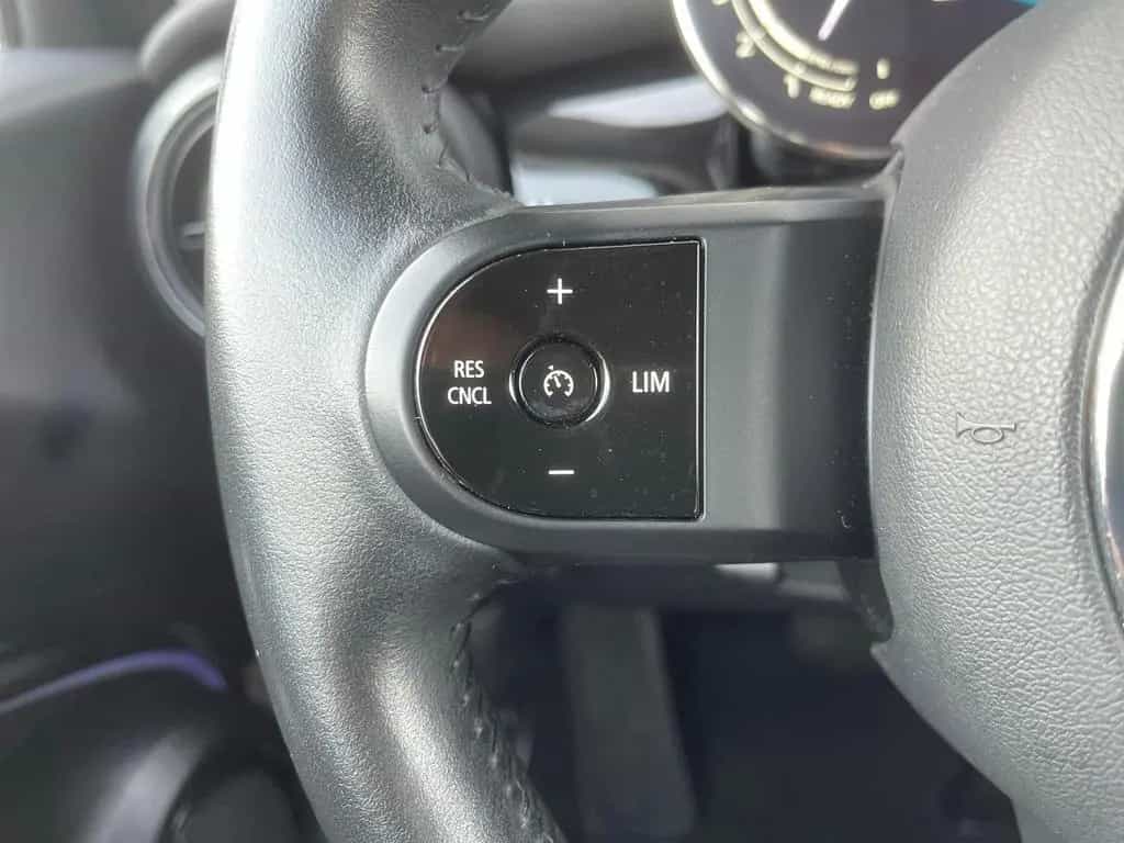MINI Cooper 1.5 AUT Classic Trim LED NAVI SHZ RFK PDC 02/2023-photo-20