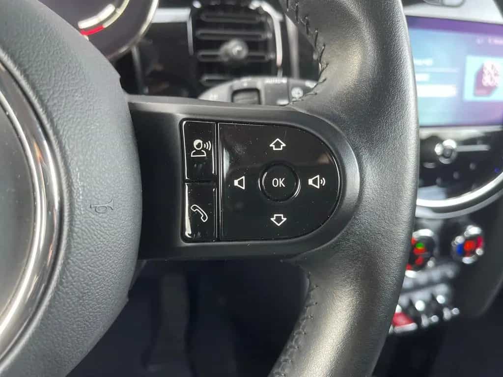 MINI Cooper 1.5 AUT Classic Trim LED NAVI SHZ RFK PDC 02/2023-photo-21