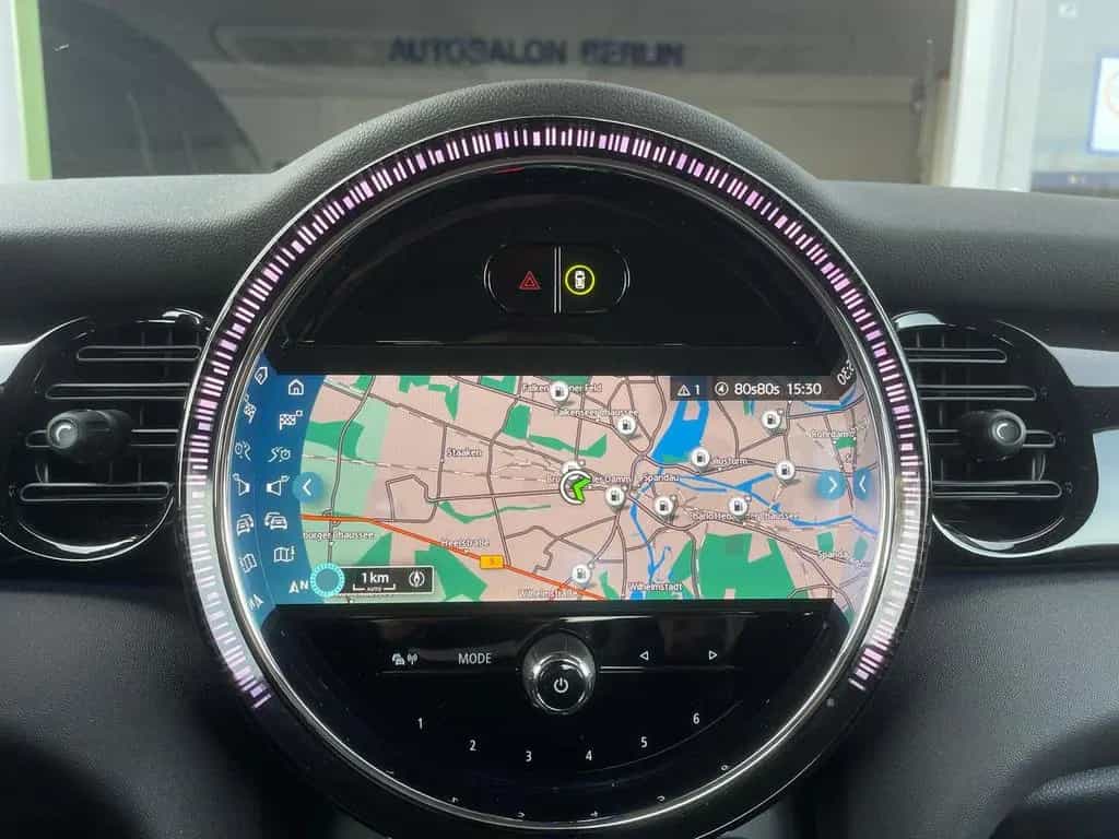 MINI Cooper 1.5 AUT Classic Trim LED NAVI SHZ RFK PDC 02/2023-photo-24