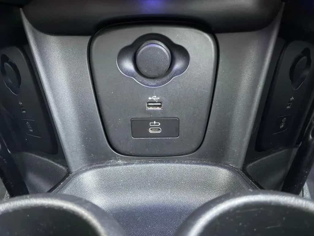 MINI Cooper 1.5 AUT Classic Trim LED NAVI SHZ RFK PDC 02/2023-photo-27