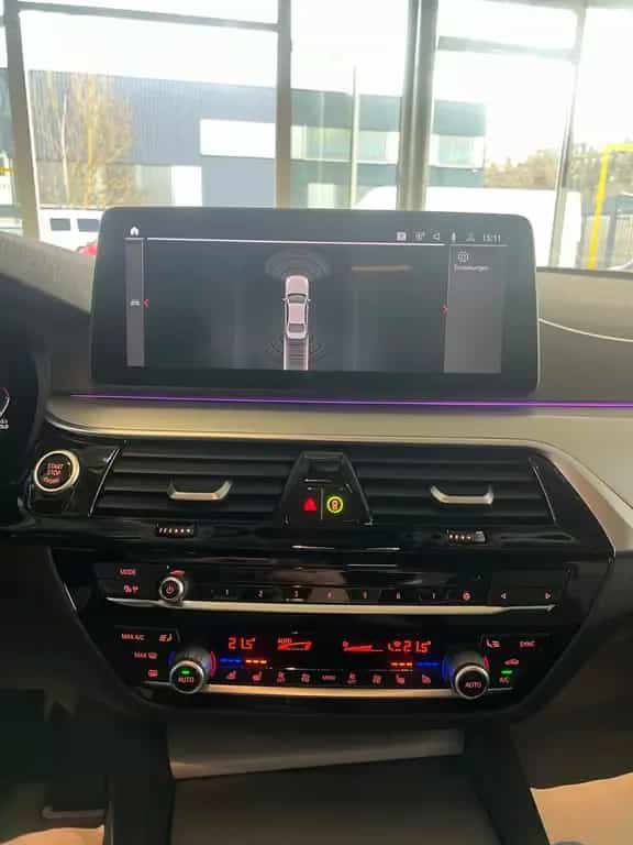 BMW 520 d Lim. Mild Hybrid *SITZHEIZUNG & BELÜFTUNG* 02/2022-photo-13