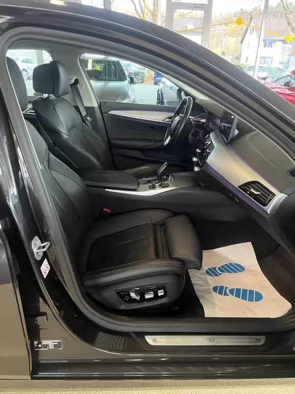 BMW 520 d Lim. Mild Hybrid *SITZHEIZUNG & BELÜFTUNG* 02/2022-photo-26