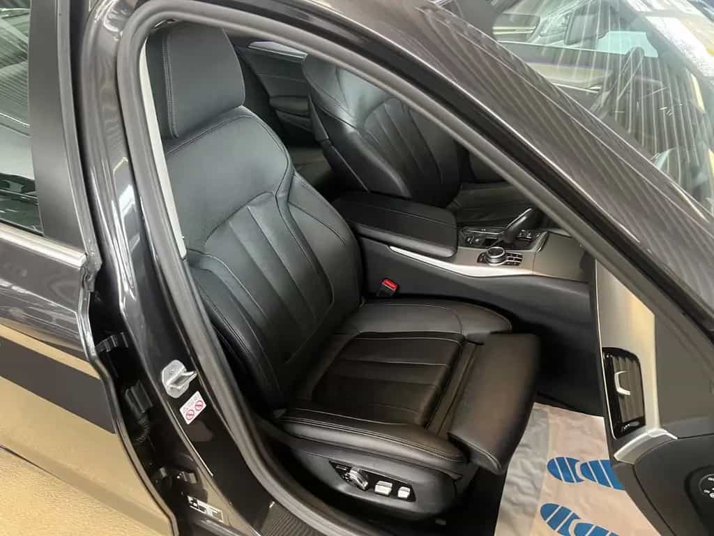 BMW 520 d Lim. Mild Hybrid *SITZHEIZUNG & BELÜFTUNG* 02/2022-photo-27