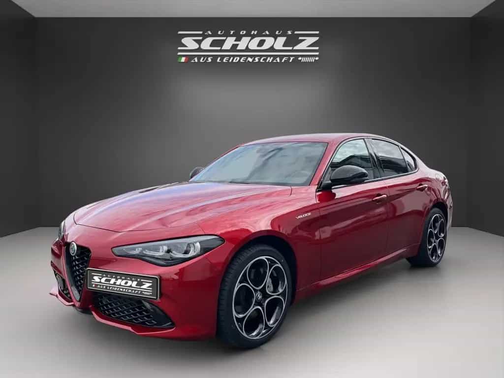 Alfa Romeo Giulia MY23 Veloce *LED*SHZ*KAMERA*DAB* 05/2023-photo-0