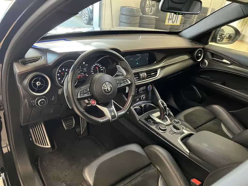 Alfa Romeo Stelvio Quadrifoglio Pano*Memory*R-Cam*AWD*1Hand 08/2020-photo-17