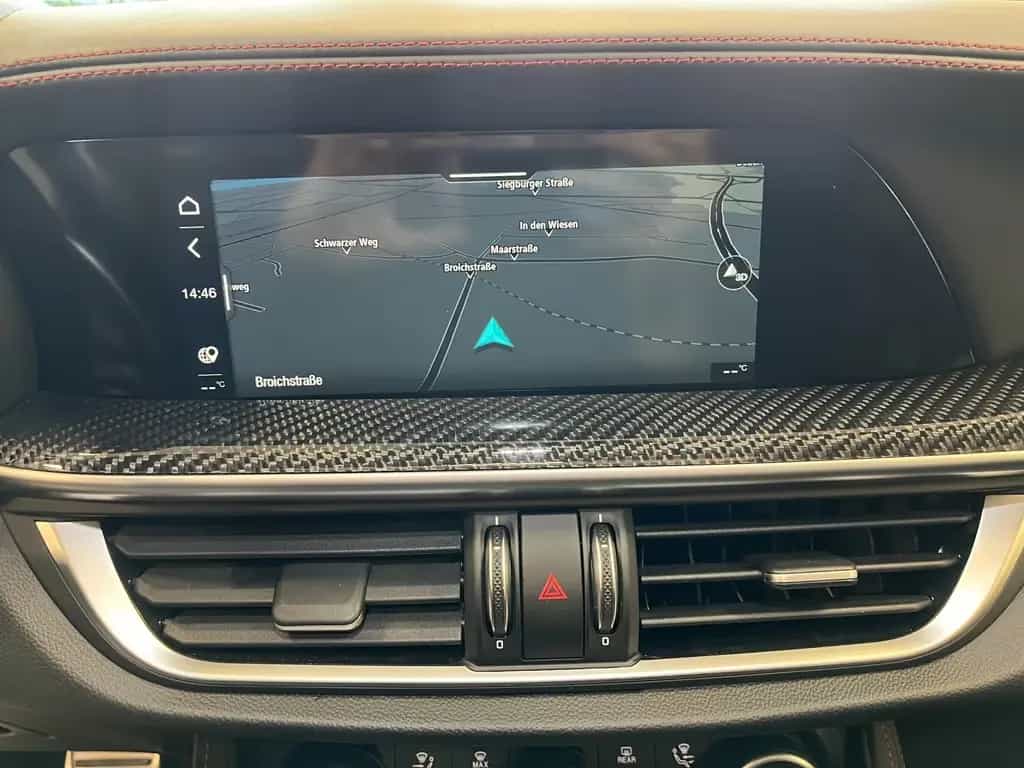 Alfa Romeo Stelvio Quadrifoglio Pano*Memory*R-Cam*AWD*1Hand 08/2020-photo-26