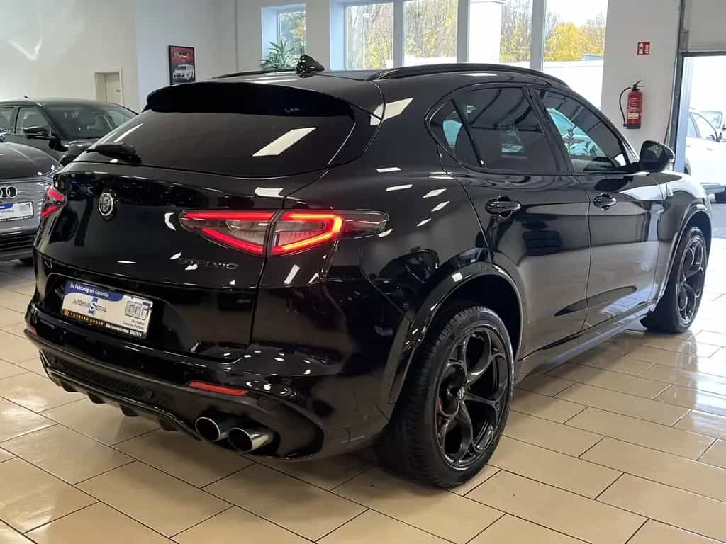 Alfa Romeo Stelvio Quadrifoglio Pano*Memory*R-Cam*AWD*1Hand 08/2020-photo-3