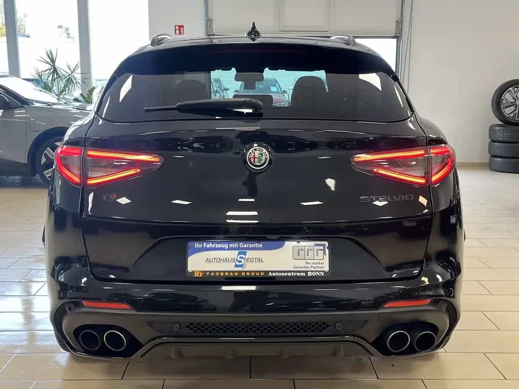 Alfa Romeo Stelvio Quadrifoglio Pano*Memory*R-Cam*AWD*1Hand 08/2020-photo-4