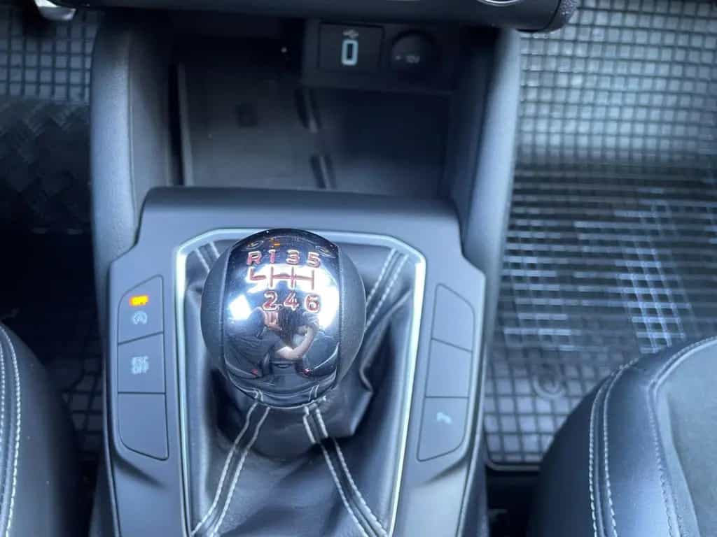 Ford Focus ST Turnier+NAV+DAB+B&O+PDC+LED+SHZ+RFK+LMF 12/2019-photo-13