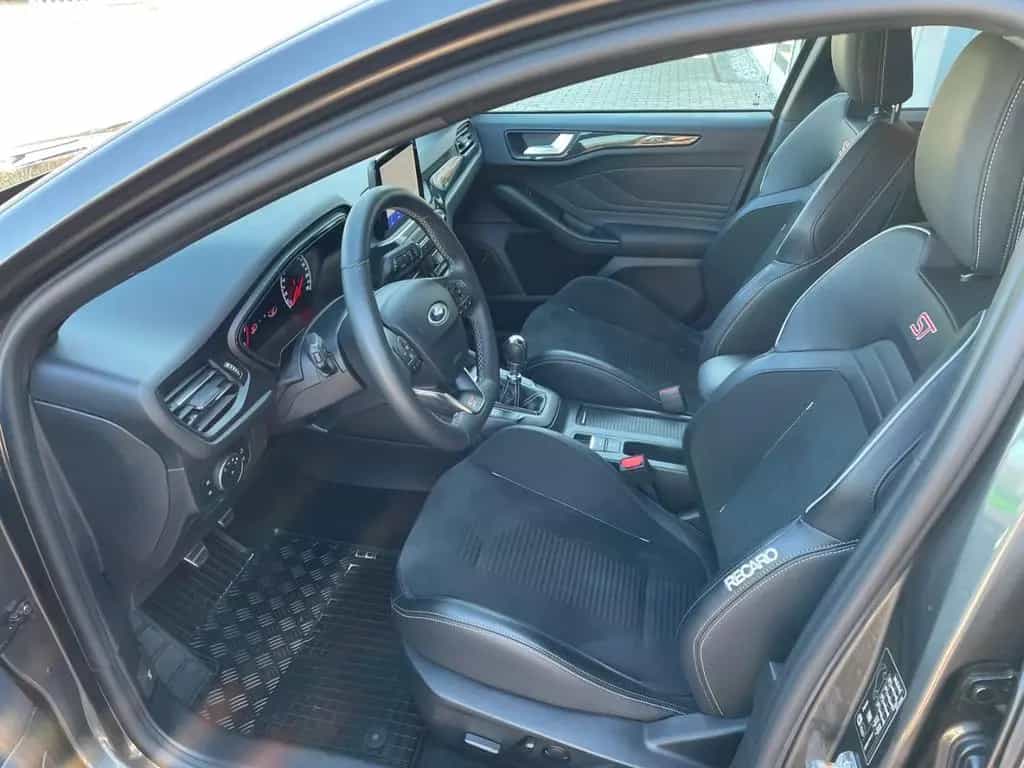 Ford Focus ST Turnier+NAV+DAB+B&O+PDC+LED+SHZ+RFK+LMF 12/2019-photo-7