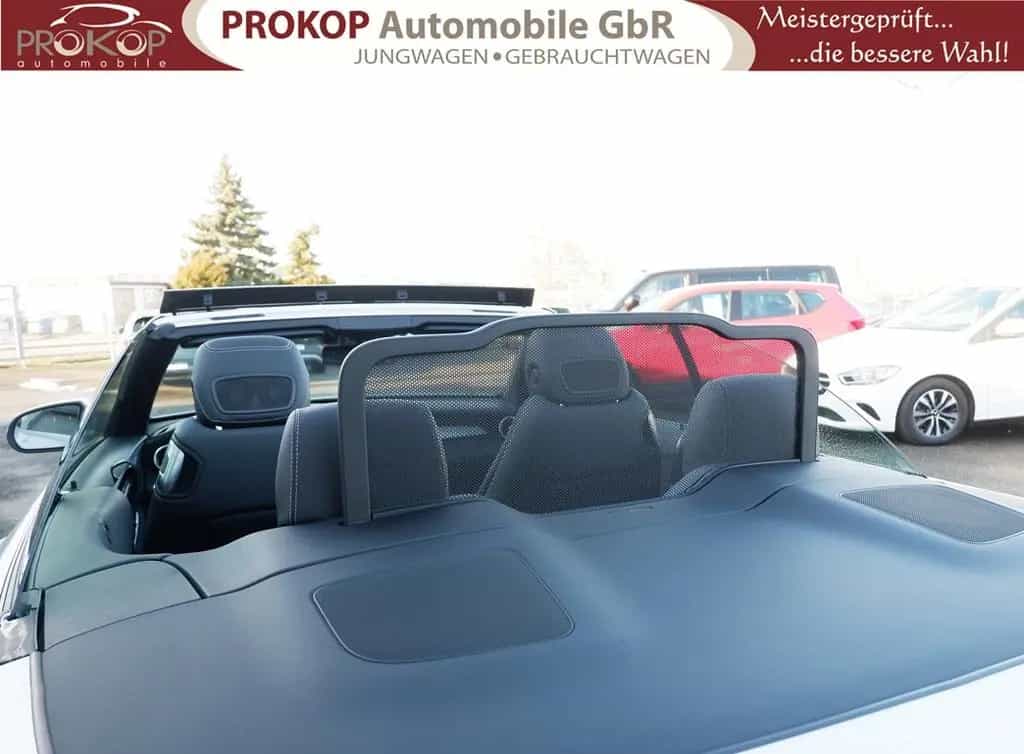 Mercedes-Benz C-Class 200 Cabrio 4Matic AMG-Line AIRSCARF Multibeam 07/2019-photo-10