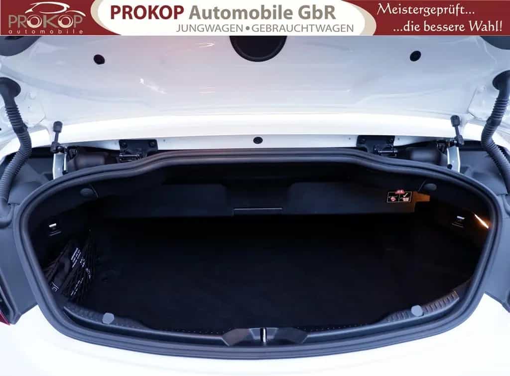 Mercedes-Benz C-Class 200 Cabrio 4Matic AMG-Line AIRSCARF Multibeam 07/2019-photo-11