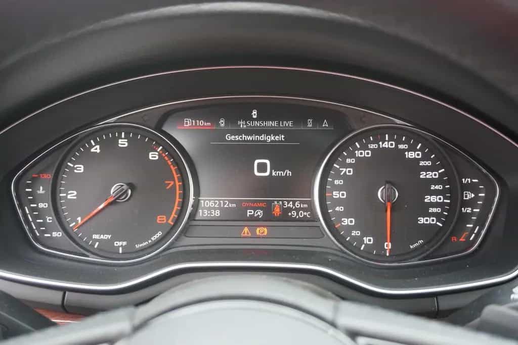 Audi A4 45 TFSI Avant quattro LED Navi Panorama 05/2021-photo-20