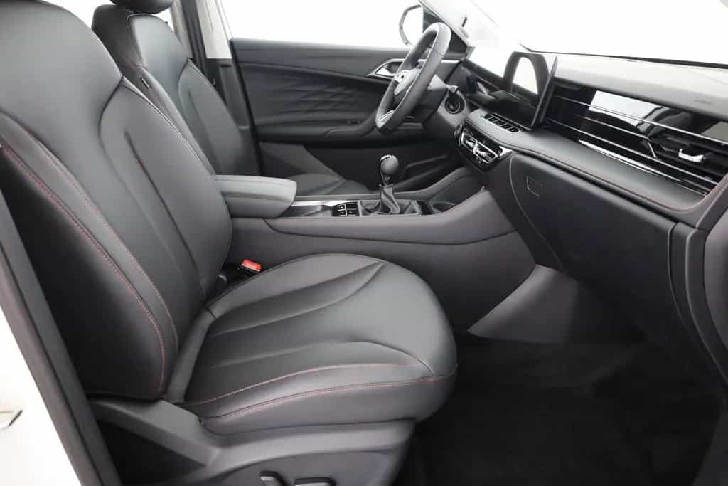 MG HS 1.5 T-GDI Luxury LED Navi 360° Sitzheizung 08/2025-photo-20