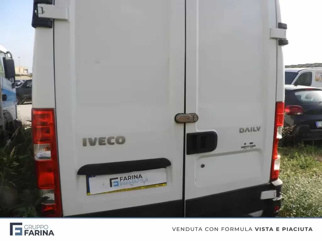 Iveco Daily Daily IV 35.15 E5 2011 - daily 35 S15/2.3V 01/2013-photo-4