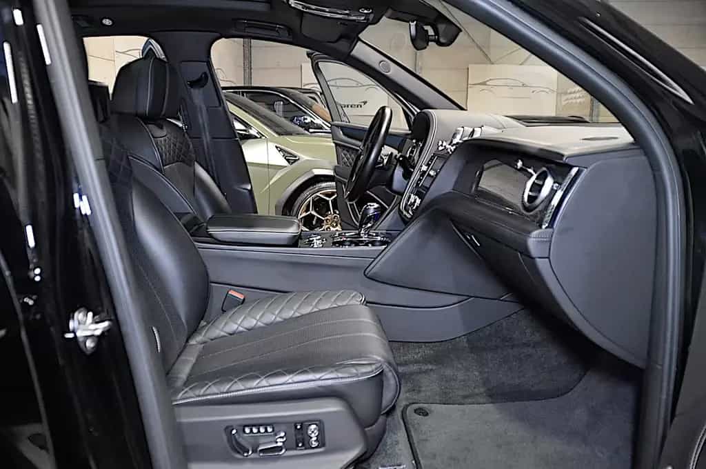 Bentley Bentayga 4.0 V8 4WD-MULLINER-PANORAMA 08/2018-photo-12