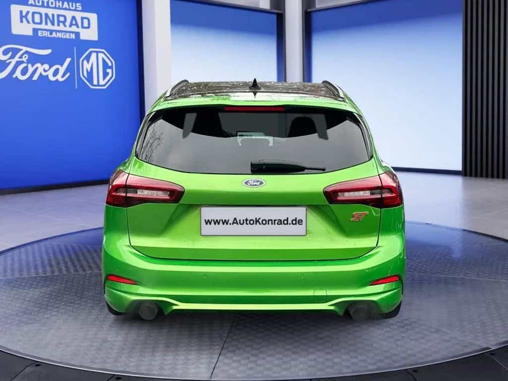 Ford Focus Turnier 2.3 EcoBoost S&S Aut. ST X *AHK*B& 03/2023-photo-5