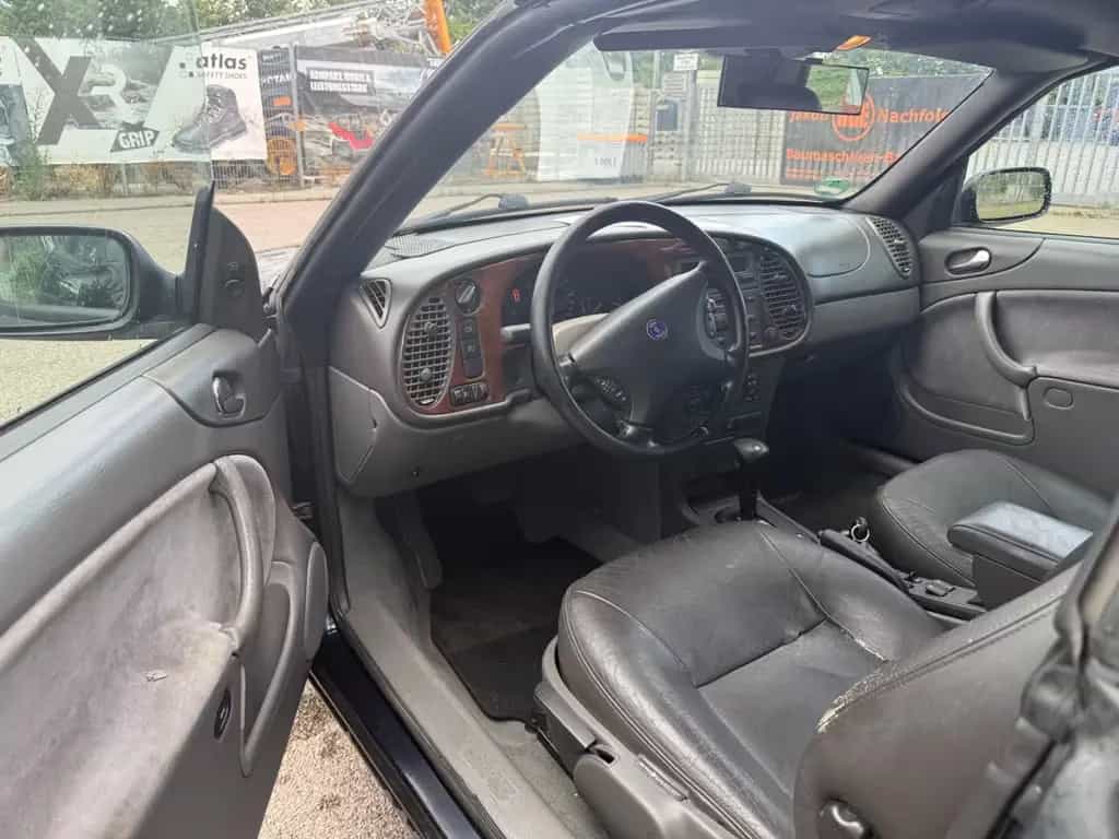 Saab 9-3 2.0t Cabriolet*AUTOMATIK*KLIMA*SZH*PDC*TÜV 03/2000-photo-6
