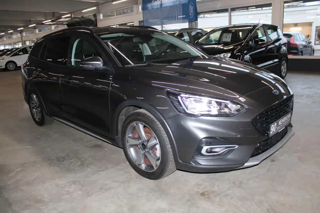 Ford Focus Active Turnier LED NAVI WinterPaket CAM 10/2021-photo-5