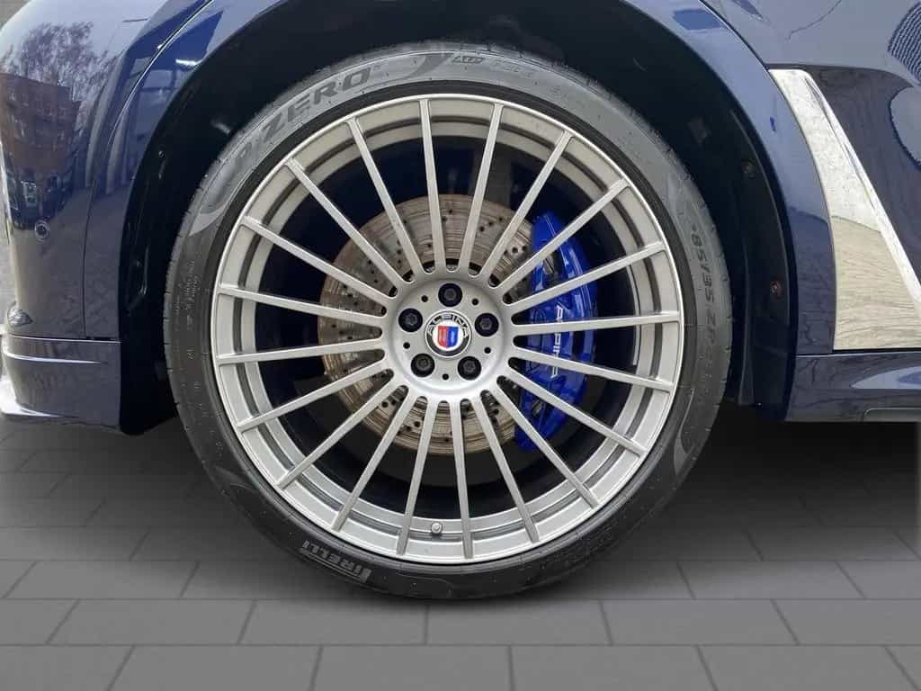 ALPINA XB7 6 Sitzer StandHZG AHK Pano B&W Lavalina II 10/2022-photo-5