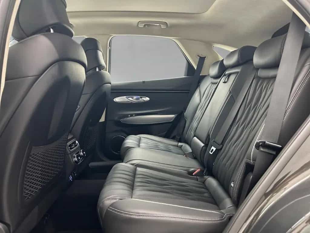 Genesis GV70 Luxury 4WD AD Leder Memory Sitze LED ACC El 11/2024-photo-12