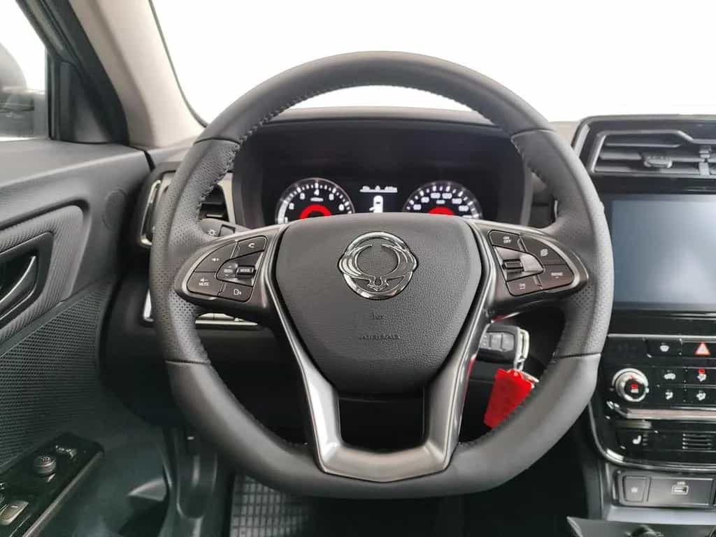 Ssangyong Tivoli 1.5P Quartz 4x2 MY23 Navi|RFK|LED 05/2025-photo-7
