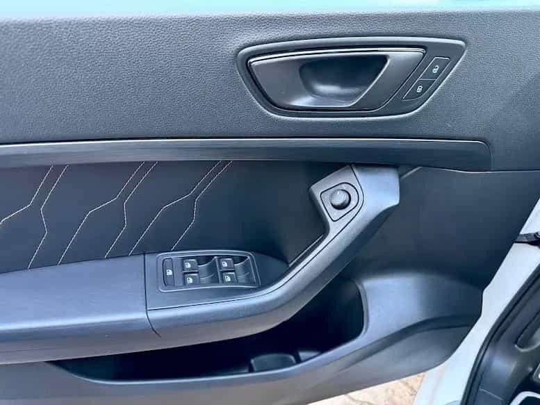 Cupra Ateca Basis 4Drive+Navi+Kamera 360°+Panorama+LM 06/2023-photo-41