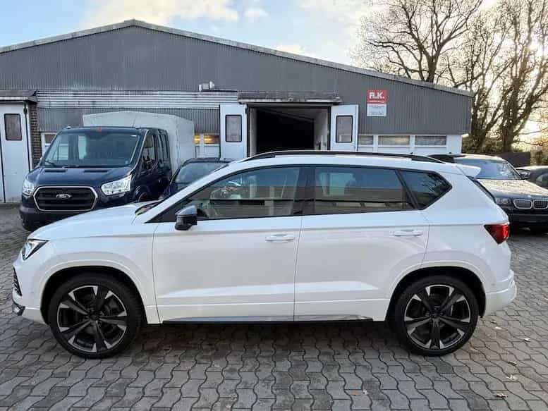 Cupra Ateca Basis 4Drive+Navi+Kamera 360°+Panorama+LM 06/2023-photo-8