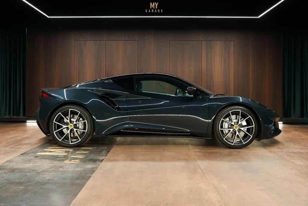 Lotus Emira V6 First Edition 08/2023-photo-0